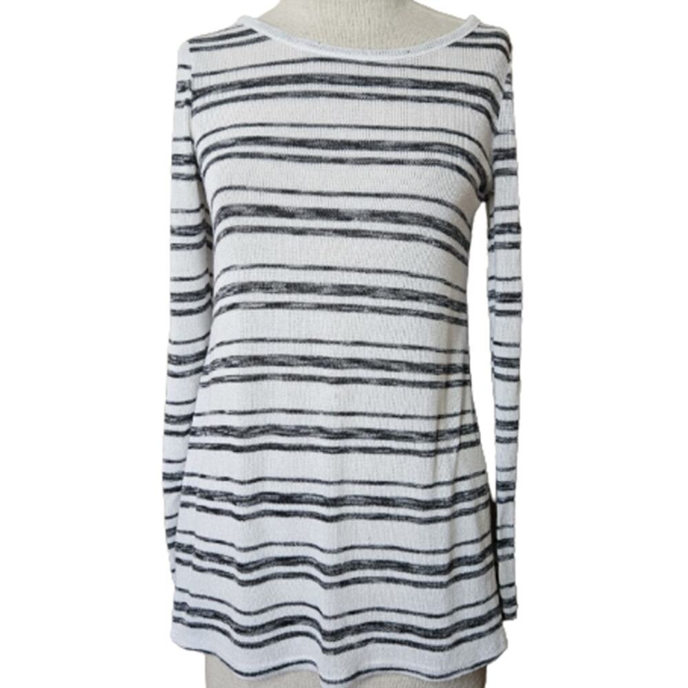 White and Black Striped Knit Lightweight Sweater Size Small